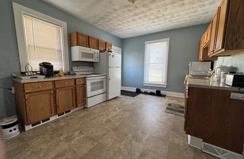 Fulton House | Charming Historic Home with 2 Queen Beds & Backyard in Fulton, IL