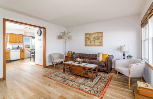 Homerville House | Charming home with BBQ grill