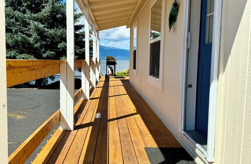 Chiloquin House | Charming Lake House Getaway