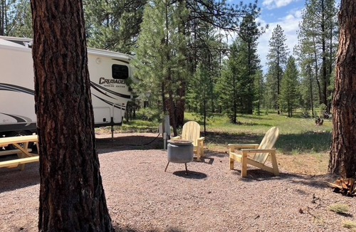 Greenough House | Charming Luxury RV with AC and WiFi.