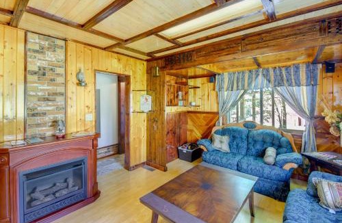 Mullan House | Charming Mullan Home - 6 Mi to Lookout Pass!
