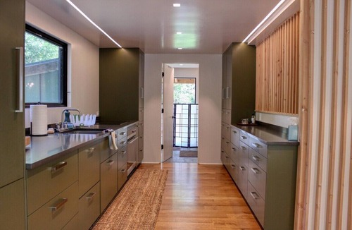 Hailey House | Charming Scandinavian Modern Riverfront Fishhouse