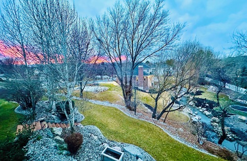 South Jordan House | Charming spacious 2-bed 2-bath guest suite in family friendly South Jordan