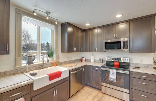 Stevensville House | Charming Stevensville Home w/Open Yard!