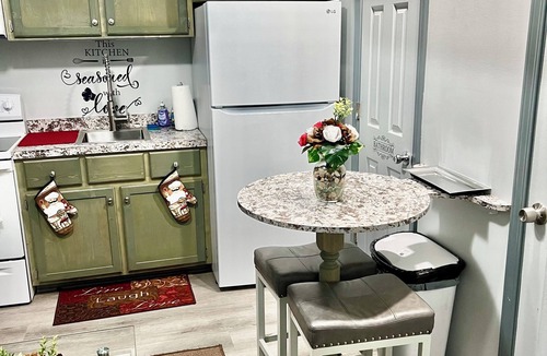 Autaugaville Apartment | Charming Two Bedroom Duplex Apartment