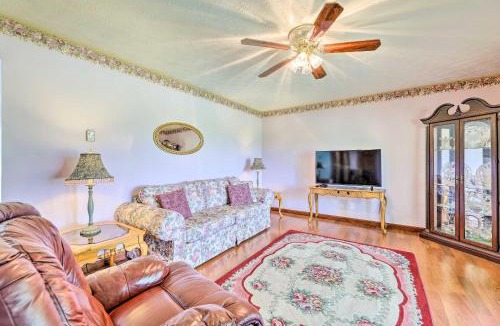 Williamstown House | Charming Williamstown Retreat w/Private Yard