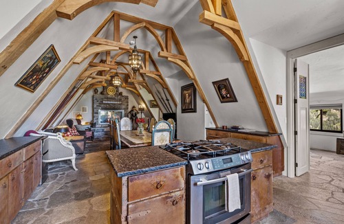 Sandpoint Other | Chateau De Melusine - Ski in/Ski out w/Hot Tub
