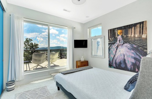 Northside House | Chatt Pulse:Spacious, Chic, Mtn. Views, Art-Filled