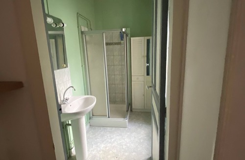 Rives de Meurthe Apartment | Cheap accommodation in downtown nancy
