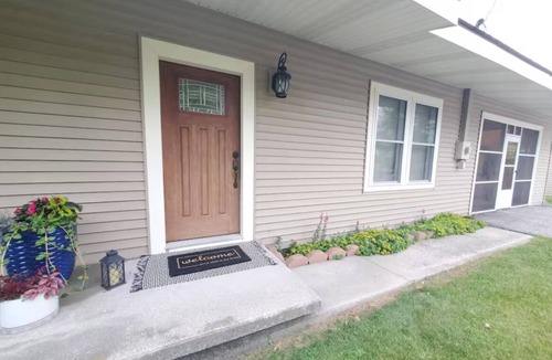 Cheboygan House | Cheboygan Getaway Waterways,Trails & Mackinac Island Adventures!