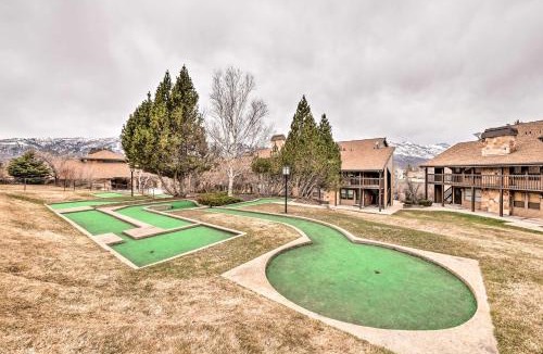 Wolf Creek House | Chic Eden Condo w/Pool Access < 5 Mi to Ski!