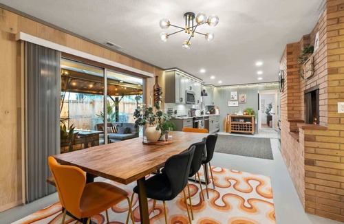 Newberg House | Chic Newberg Oasis: Mid-Century, Hot Tub, Fire Pits, Luxury Amenities