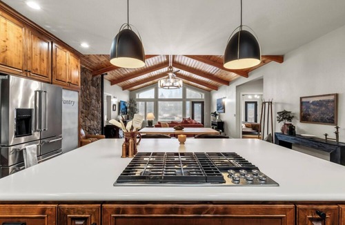 Chiloquin House | Chiloquin Ridge River Retreat