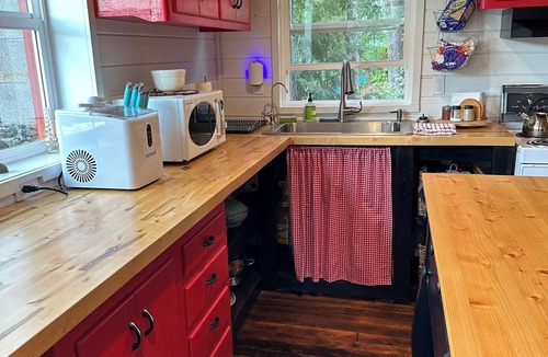 Twin Lakes Cabin | Chimney Rock on Twin Lakes - Cozy Cabin on Twin Lakes in Rathdrum, Idaho