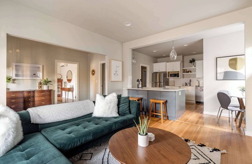 Kerns House | Classic Craftsman Stay - 3BR 2BA - Portland Charm