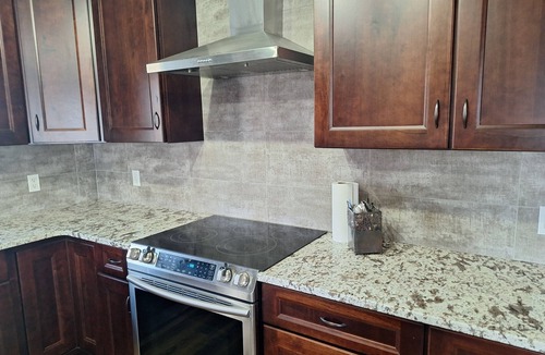 Cle Elum Other | Cle Elum Flower Farm! Updated, Spacious Farmhouse, with AC and WIFI