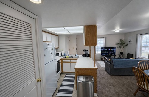 Mountain Home Apartment | Clean & Quiet 2BR Near St. Lukes Hospital & AFB/Sleeps 6/Fast WiFi