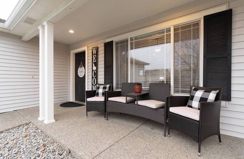 Coeur d'Alene House | Cleanest remodeled home in Coeur d'Alene - Private Yard - Close to Silverwood