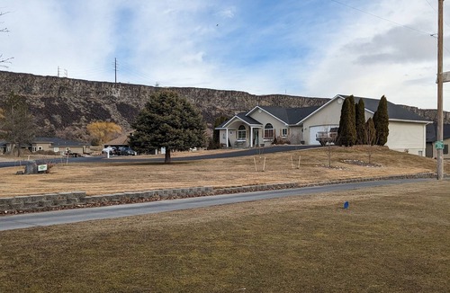 Buhl House | Clear Lakes Ranch and Country Club Executive Family Stay