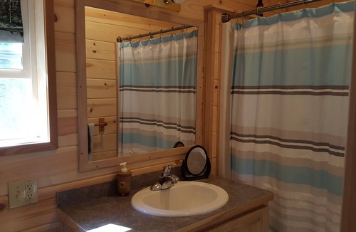 Nez Perce County Cabin | Clearwater (Hana Pa'a) Cabin