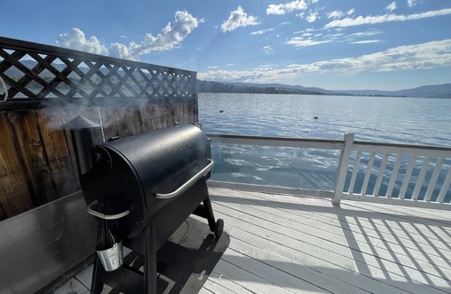 Chelan House | Clearwater RV tamping on the shores of Chelan