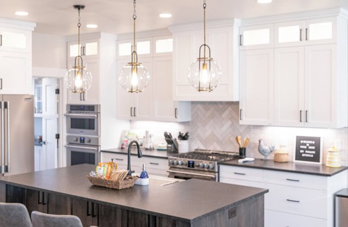 Sugar City House | Close to BYU-I and Yellowstone New Modern Farmhouse in a Family Neighborhood.
