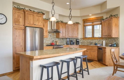 Bear Crossing House | Cloudline Chalet 3 Bedroom Townhouse