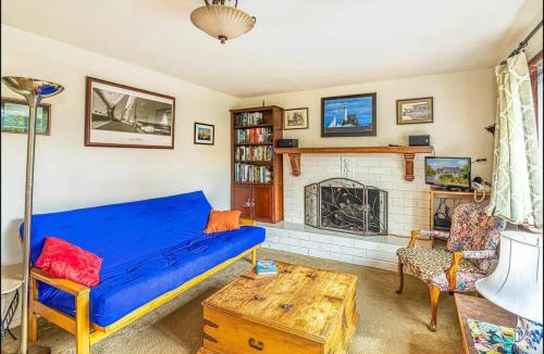 Grayland House | Coastal Family Home EV Charger Deck & Grill