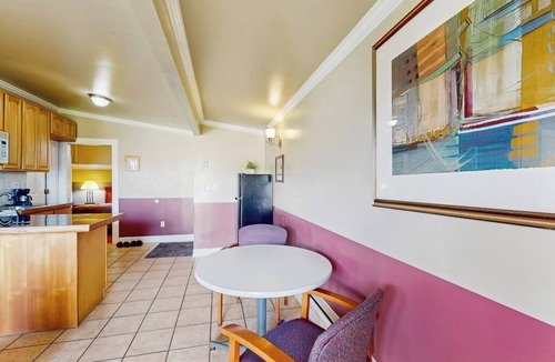 Copalis Beach Condo | Coastal oceanfront condo with shared hot tub & beach trail access, dog friendly