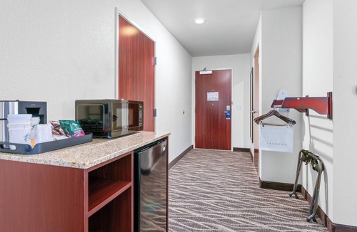 Lynden Hotel | Cobblestone Hotel & Suites - Lynden