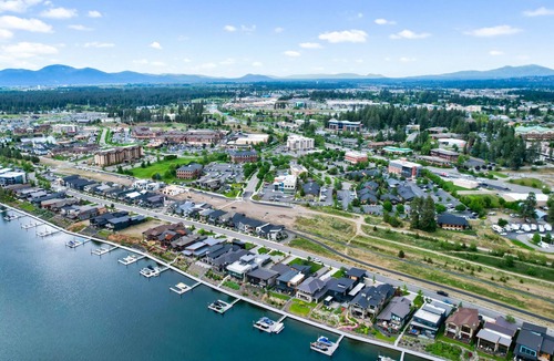 Coeur d'Alene House | Coeur d' Alene Riverstone Home
