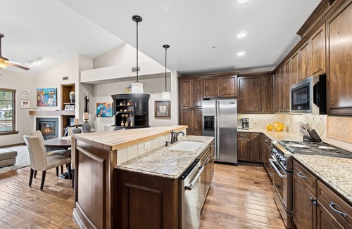 Coeur d'Alene House | Coeur d' Alene Luxury Bellerive Townhome Waterfront