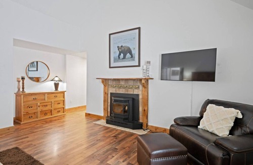 Bozeman House | Colt Mountain Lodge.