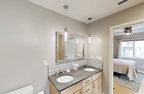 Mid-Beacon Hill House | Columbia City Cutie | Gourmet Kitchen, Central A/C & Yard | Walk to Dining