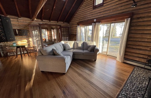 Au Gres Cabin | Come relax at this peaceful, rustic cabin on the shores of Lake Huron.