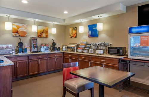 Roseburg Hotel | Comfort Inn Roseburg