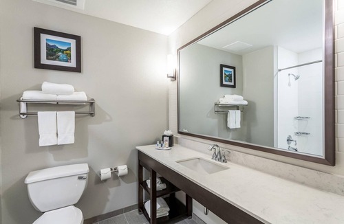 Salt Lake City Hotel | Comfort Inn & Suites Salt Lake City Airport
