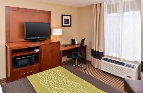 Bountiful Hotel | Comfort Inn & Suites Woods Cross - Salt Lake City North