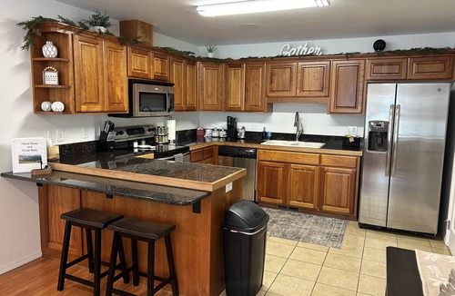 Lewiston House | Comfort Style Home in Beautiful Lewiston, Idaho! Centrally Located, Pet Friendly