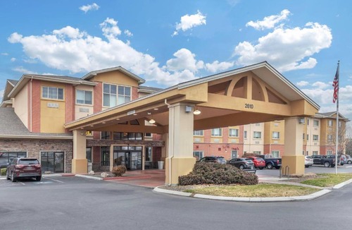 Meridian Hotel | Comfort Suites Boise West Meridian
