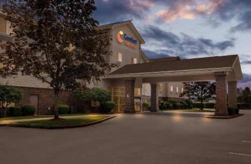 Albany Hotel | Comfort Suites Linn County Fairground and Expo
