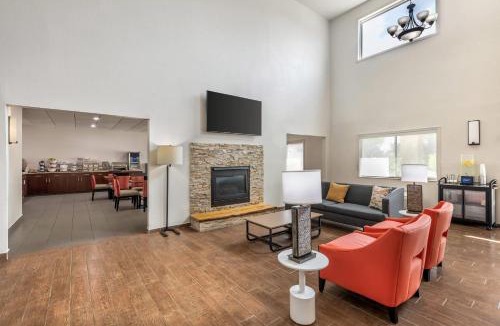 North Central Omaha Hotel | Comfort Suites Omaha Northwest