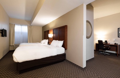 Troy Hotel | Comfort Suites Troy-I75