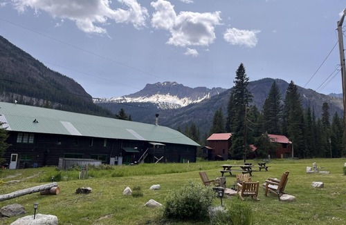 Cooke City-Silver Gate House | Comfortable size house overlooking the town of Silver Gate