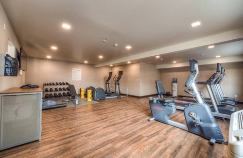 South End House | Comfortable Tacoma room near WA universities !