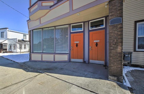 Two Rivers Apartment | Comfortable Two Rivers Abode Near Sand Beach!