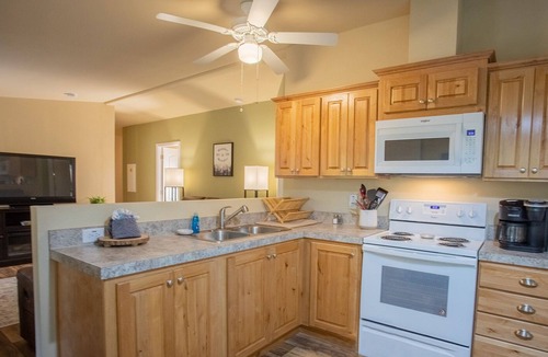 Hoodsport Cabin | Comfy cabin at lake Cushman Near Olympic National Park & Forest