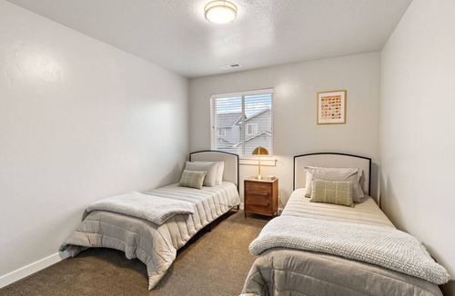 Meridian House | Comfy family friendly home