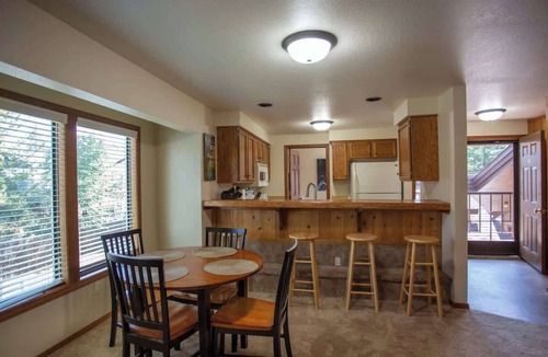 McCall Condo | Comfy McCall Condo | Close to Lake & State Park