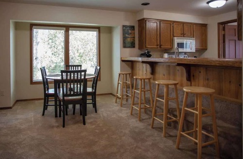 McCall Condo | Comfy McCall Condo | Close to Lake & State Park